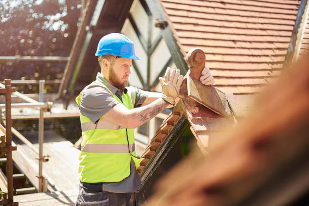 Best Roofing Contractor Near Me  in Blue Jay, OH